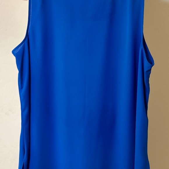 Plus Size Deep Royal Blue Vince Camuto Sleeveless Top - Picture 5 of 6